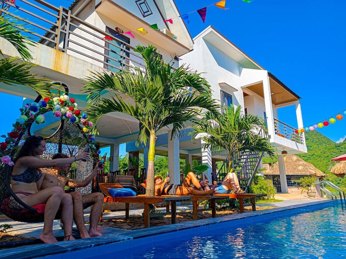 Yolo Pool Bar Villas & Garden Restaurant 퐁냐 외부 사진